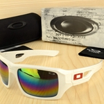 激安コピーオークリーサングラス093